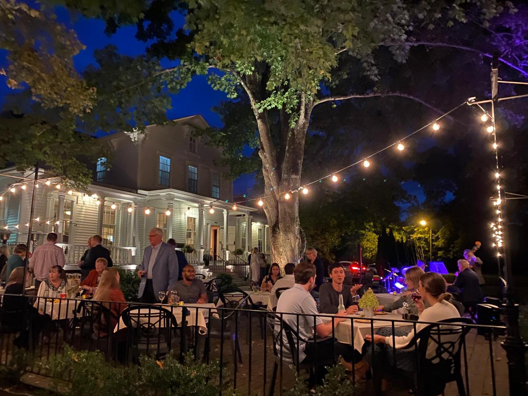 The Old Lyme Inn Exterior photo